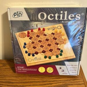 Brand New,unopened Pin Octiles Game -An Amazing Race!
